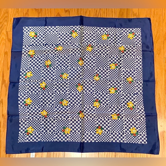 Vintage Water Repellent Acetate Floral Houndstooth HENRYSON ALL WEATHER SCARF - Picture 2 of 15